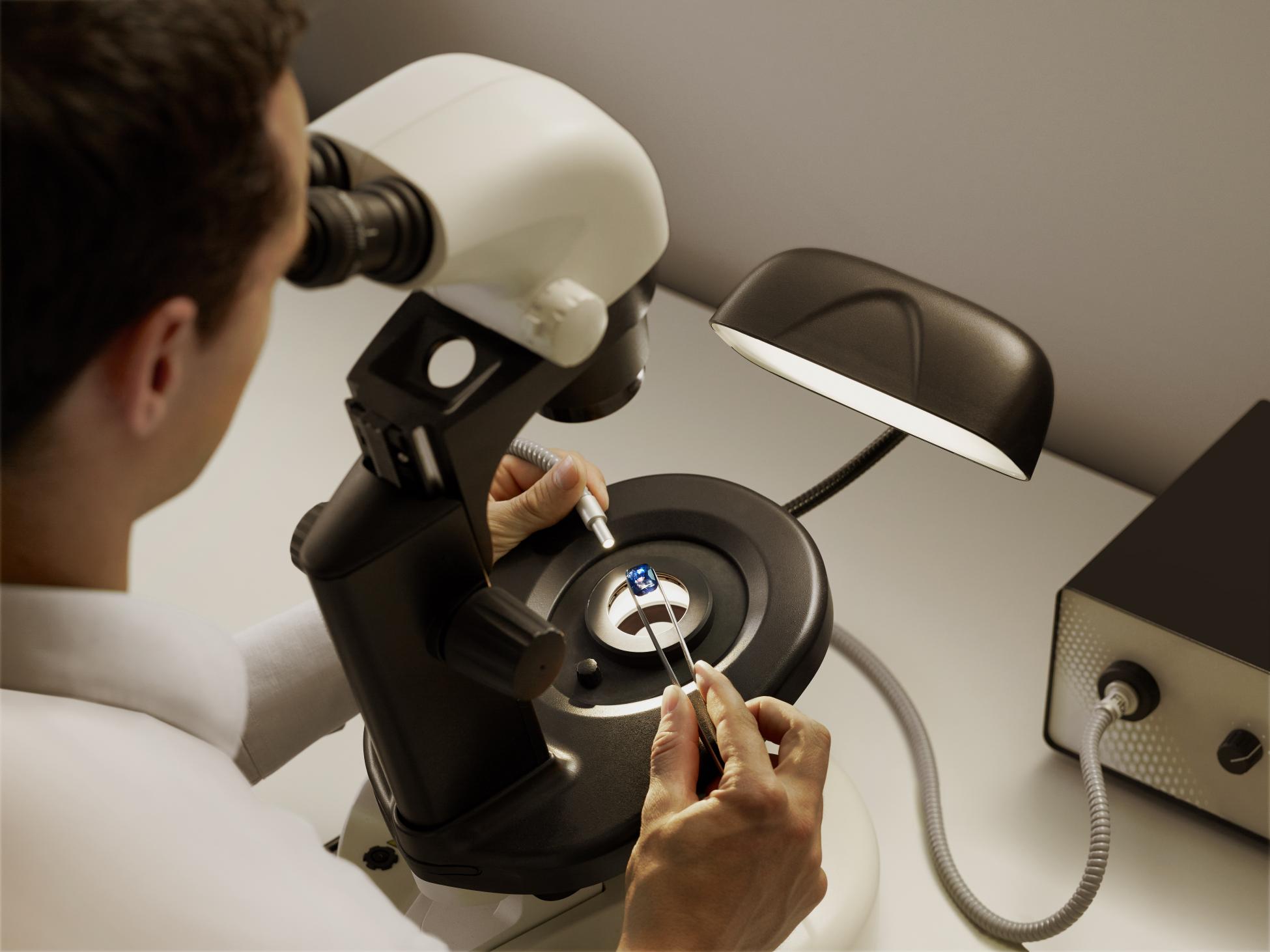 Gemstone lab equipment